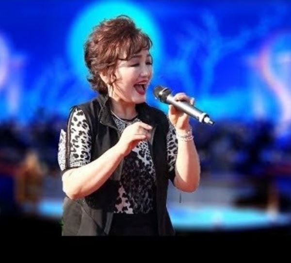 노래강사 역임 박은섭 족부사